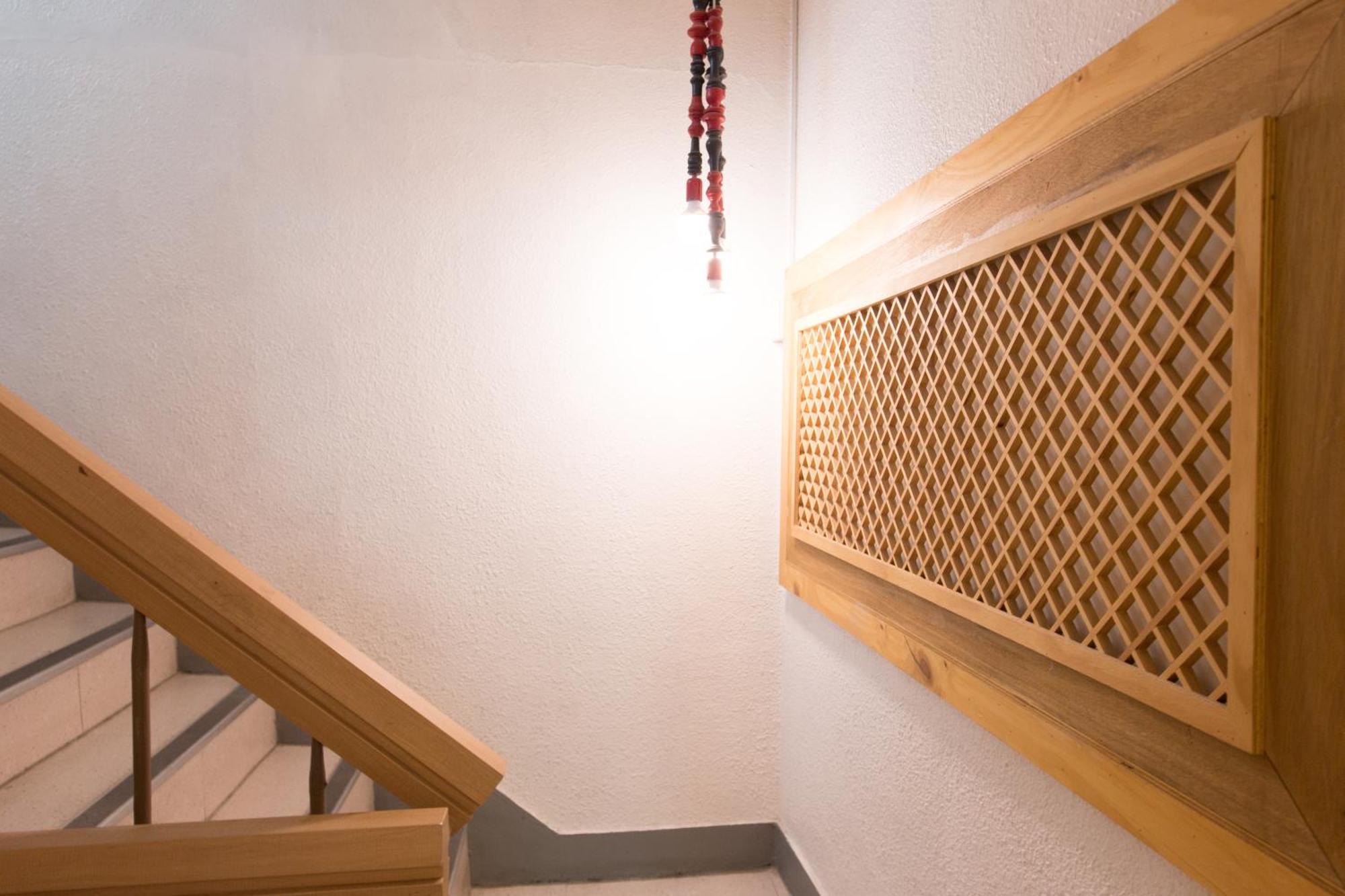 Travel Monster Hotel Seoul Bagian luar foto
